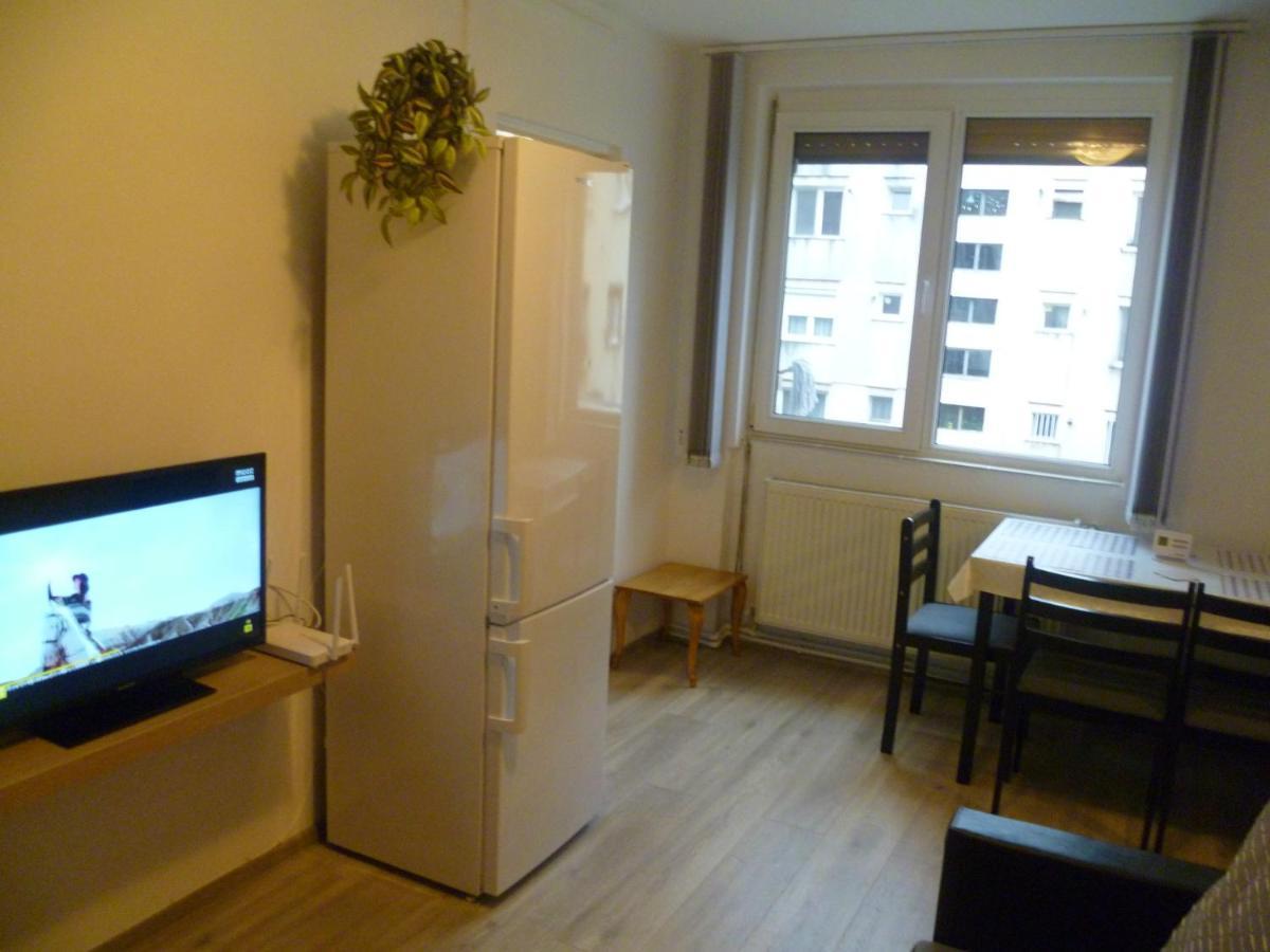 Romanilor - Studio First Floor 데바 외부 사진
